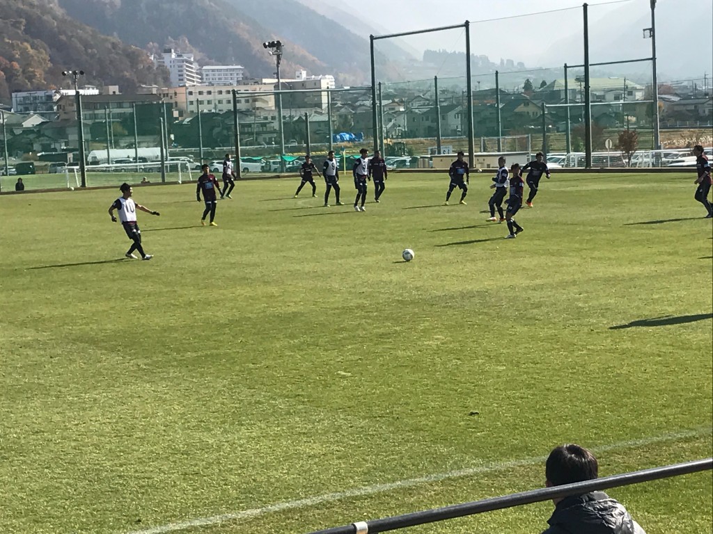 サッカー紅白戦